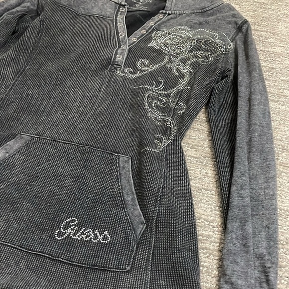 Y2K GUESS top with blings long sleeves with hood - Picture 7 of 13